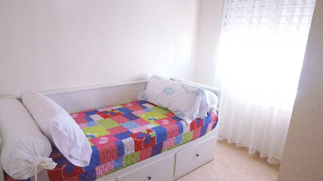 Apartamento Con Piscina Y Parking Apartment กันดิอา ภายนอก รูปภาพ